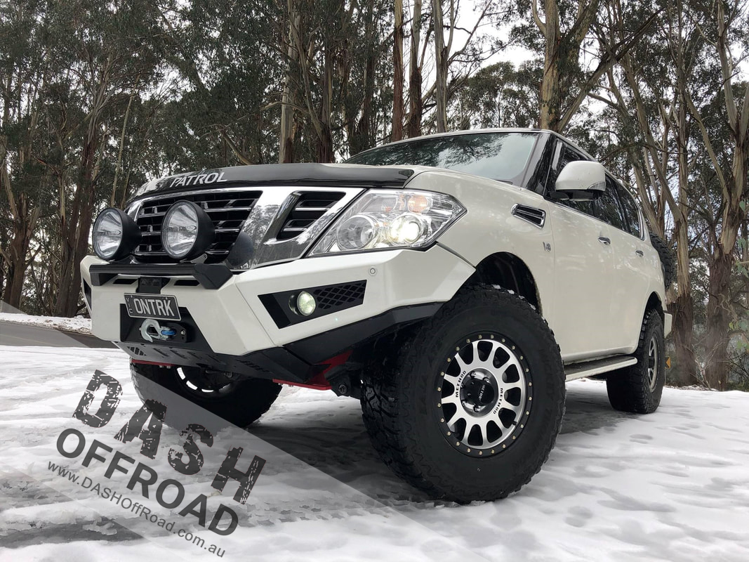 DASH OffRoad - Predator Front Bar with Intergrated Light Bar